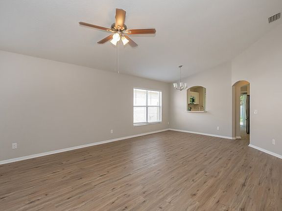 3rd image of 8501 Quarter Horse Dr