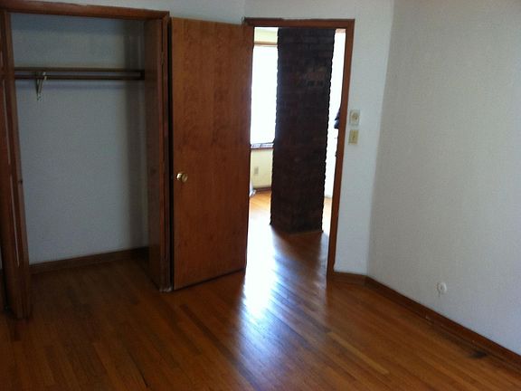 4th image of 523 N Reserve St #A & B