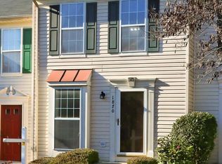 1870 Tiger Lily Cir, Woodbridge, VA 22192