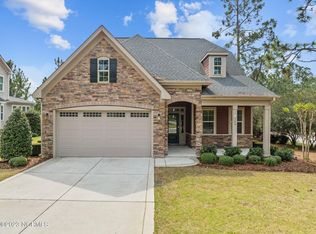100 Old Club House Ln, Southern Pines, NC 28387