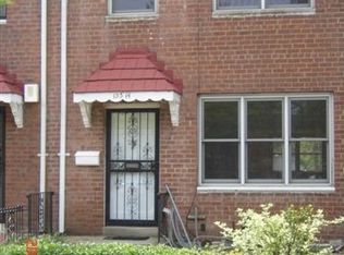 15314 Booth Memorial Ave, Flushing, NY 11355