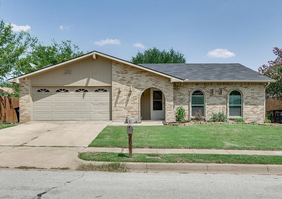 1st image of 7408 Mulberry Ct