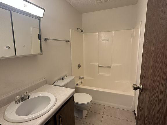 5th image of 4651 Hemmeter Ct #7