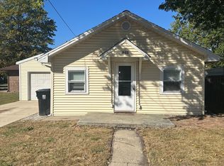 802 Beech St, Normal, IL 61761