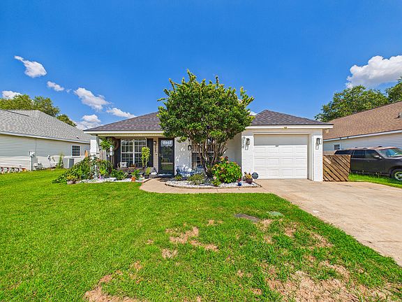 3rd image of 117 Millbrook Dr