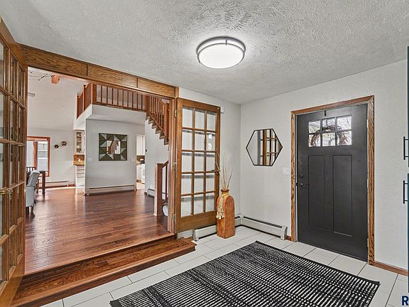 4th image of 1110 Wyland Dr