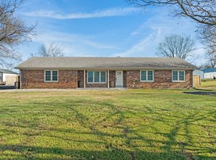 4877 Louisville Rd, Salvisa, KY 40372