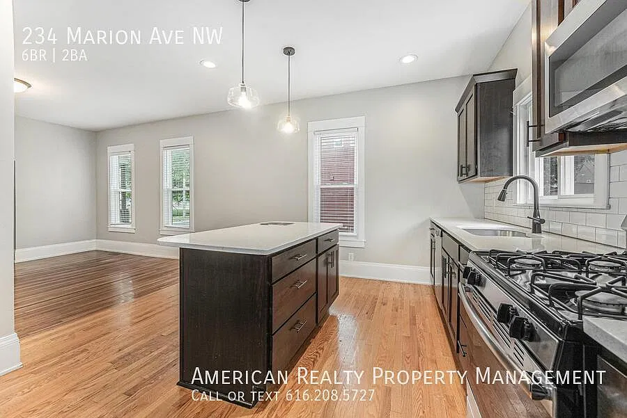 6 bed, 2495 sqft, $3,500 — Photo 4