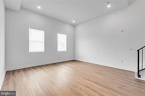 3rd image of 1917 W Susquehanna Ave #3