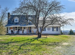 180 Lake Rd, Mooresboro, NC 28114