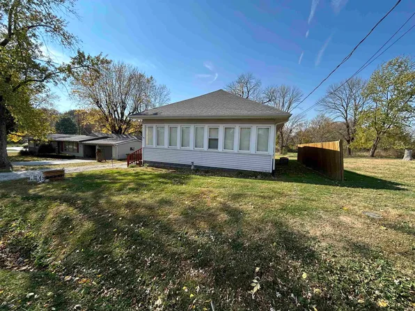 7621 N State Road 159, Bicknell, IN 47512