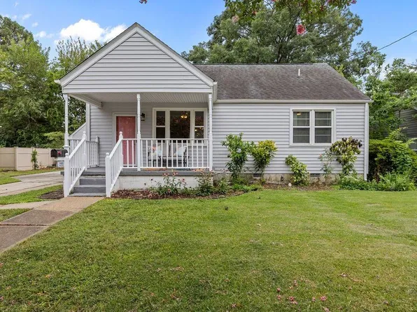1063 Dune St, Norfolk, VA 23503