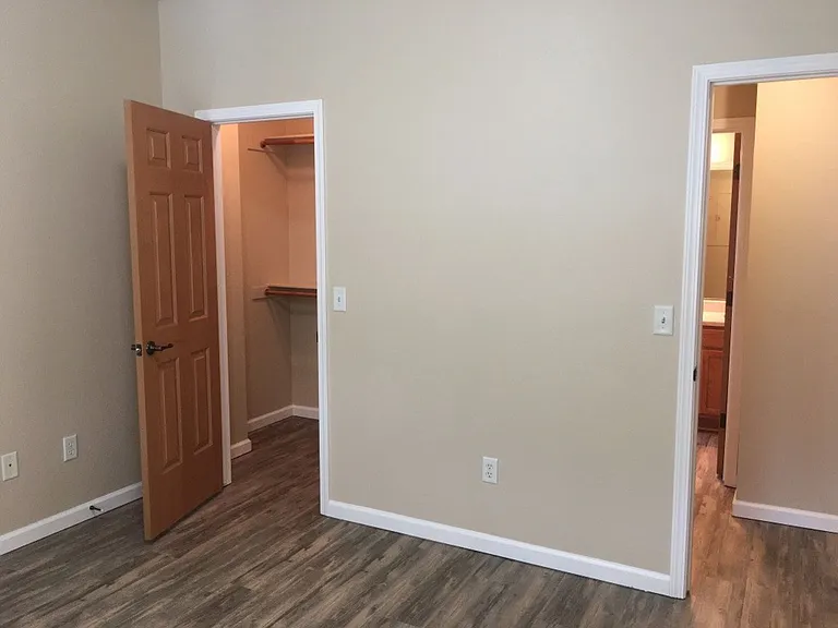 181 Hillcrest Dr — Photo 12