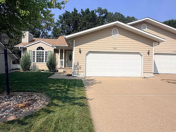 2nd image of 3131 Glen Oaks Blvd