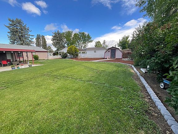 5th image of 221 S 48th Ave