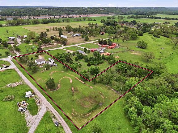 3rd image of 3499 Joe Colby Rd