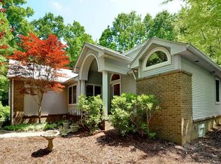 123 Jenny Lind Dr, Hendersonville, NC 28791