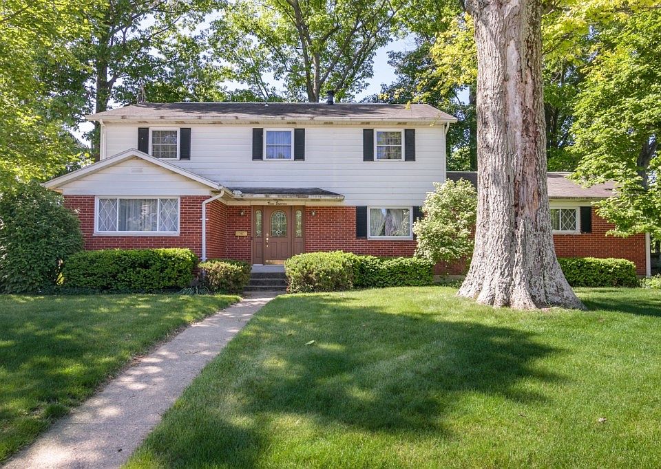 1st image of 318 Winterset Dr