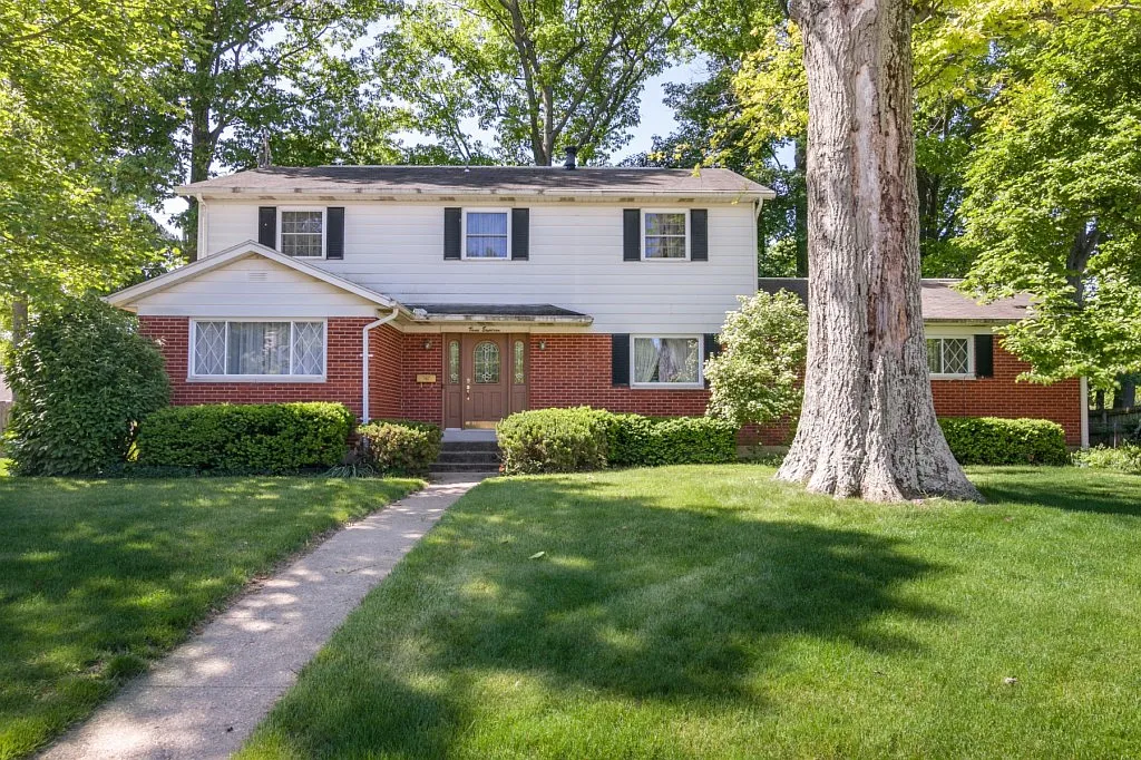 318 Winterset Dr photo 1