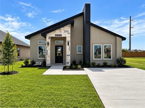 453 Sandy Rd, Donna, TX 78537