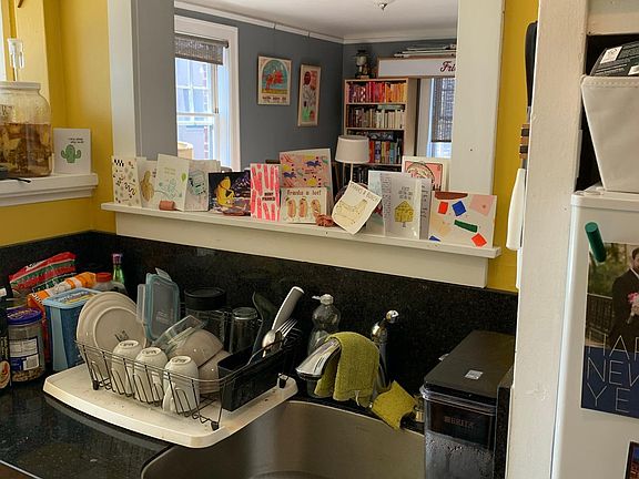 5th image of 321 Boylston Ave E APT 403