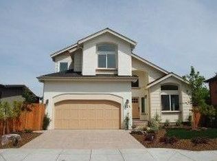 121 Dahlia St, Santa Cruz, CA 95062