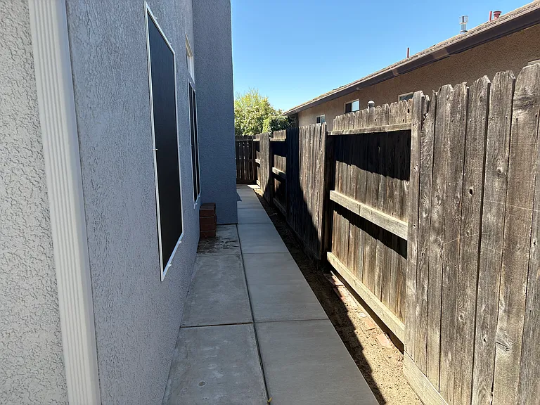 Side yard