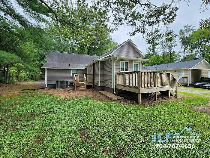 1421 Oakshade Ave — Photo 11