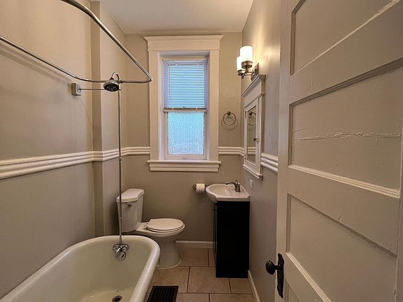 5th image of 4350 Juniata St