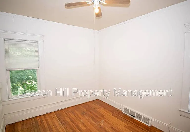 14015 Idarose Ave — Photo 12
