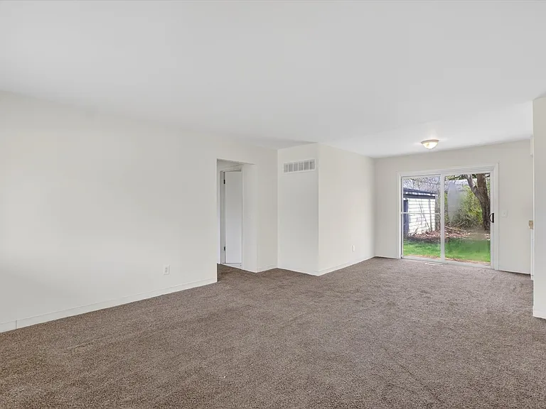 3502 Ridgecliffe Dr — Photo 14