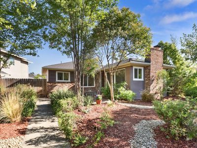 2043 16th Ave, Sacramento, CA, 95822