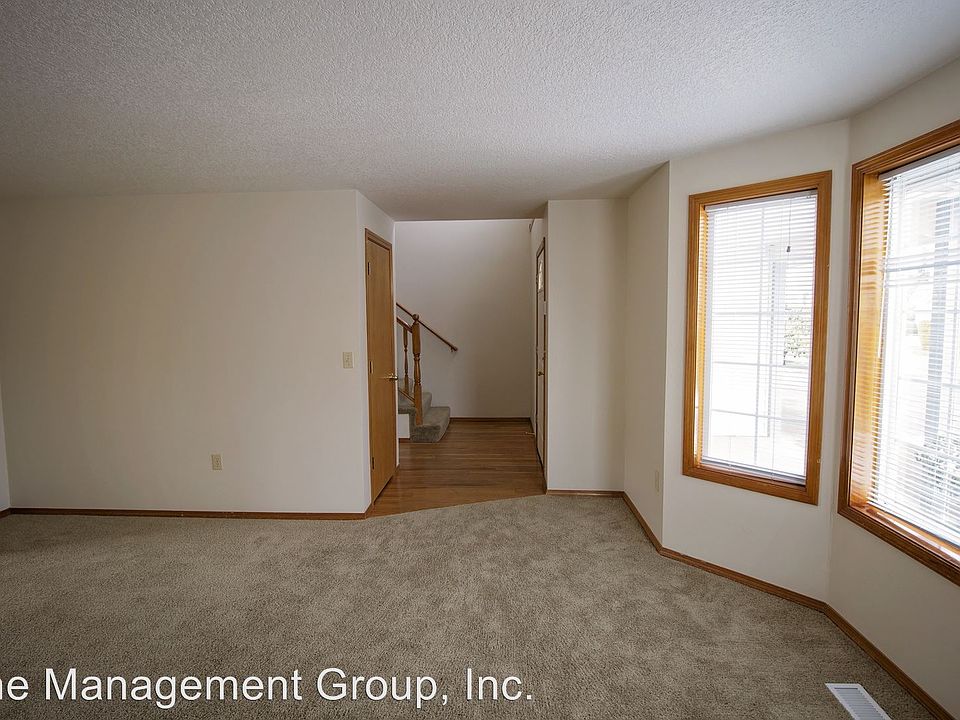 1st image of 16003 NE 42nd St