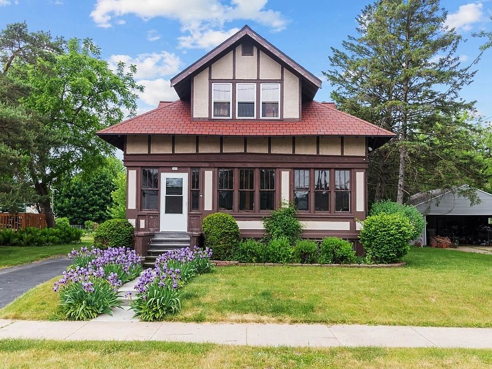 1st image of 340 W 17th Ave