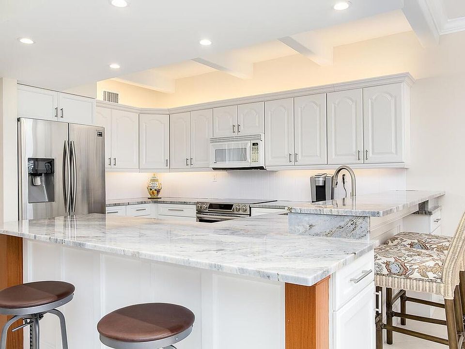 1st image of 1301 Spyglass Ln Unit 1301B