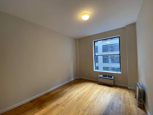 Rented by Oxford Property Group | media 7