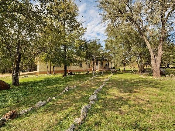 Very private with tons of oak trees!
