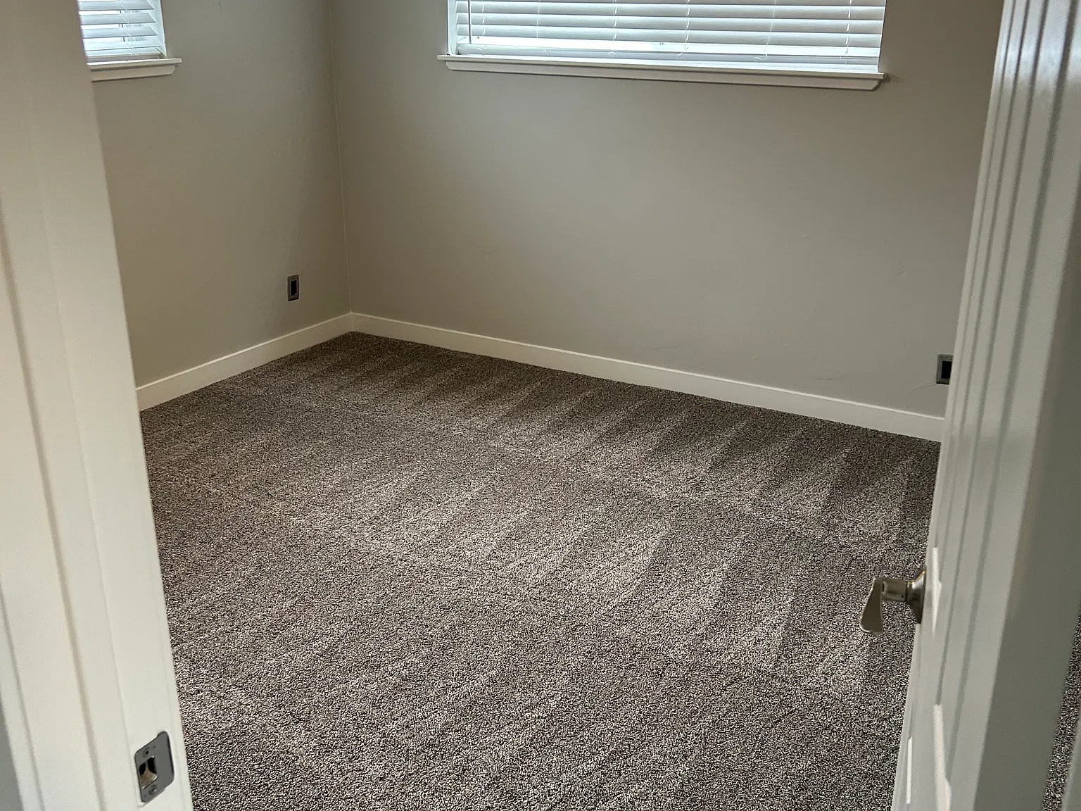 2 bed, 900 sqft, $1,599 — Photo 4