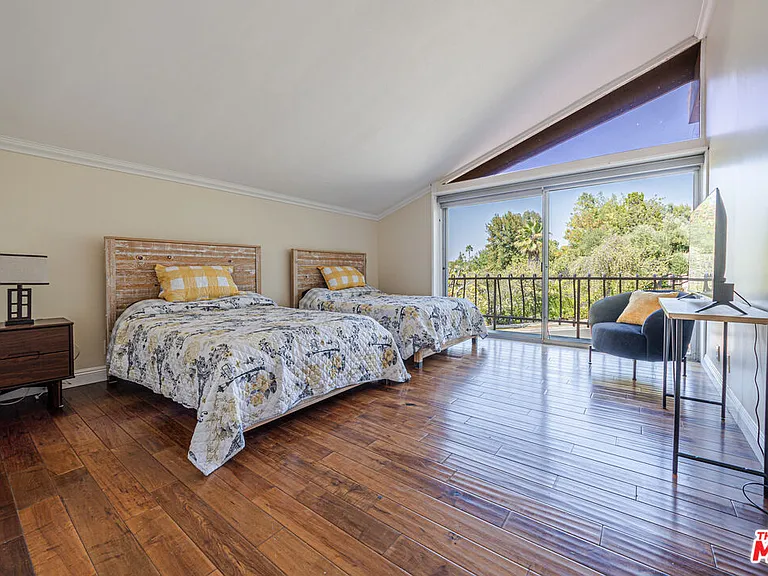 18022 Lake Encino Dr — Photo 20