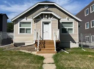 11030 108th St NW #1A, Edmonton, AB T5H 3A9