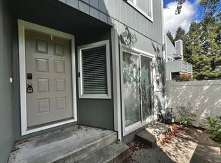 1243 Camino Corto, Rohnert Park, CA 94928