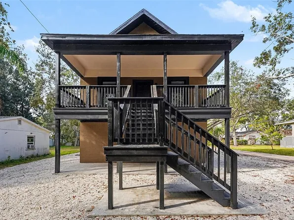 16288 48th St N, Clearwater, FL 33762