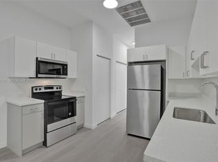1567 NW 1st St #9, Miami, FL 33125