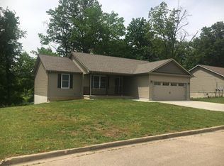 743 Timberline Dr, Farmington, MO 63640
