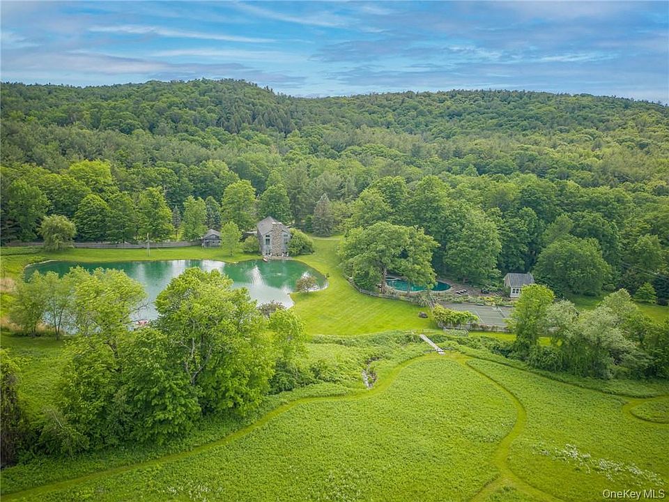1st image of 174 Ten Broeck Road