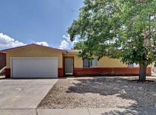1349 Eugene Dr, Las Cruces, NM 88001