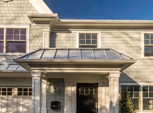 301 Davis Ave #B, Greenwich, CT 06830