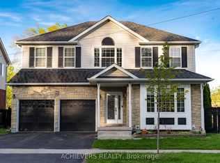 19 Thrushwood Dr, Barrie, ON L4N0Z1
