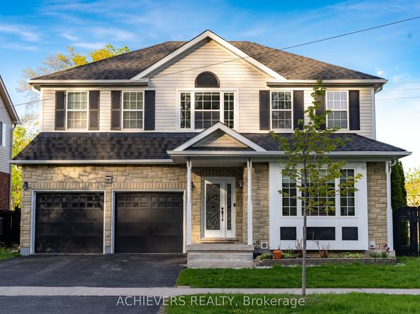 19 Thrushwood Dr, Barrie, ON L4N 0Z1