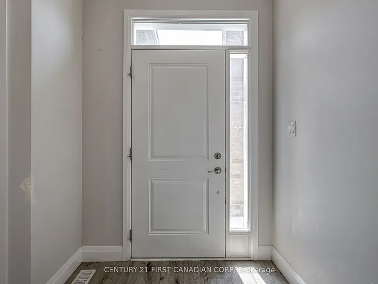 127 Marconi Ct — Photo 13